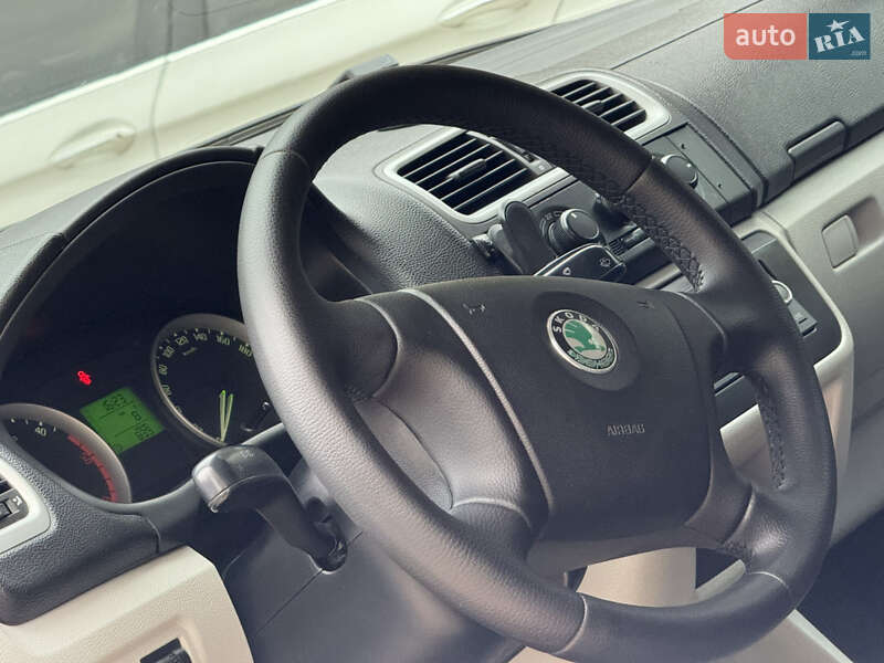 Микровэн Skoda Roomster 2007 в Дрогобыче фото 54 Микровэн Skoda Roomster 2007 в Дрогобыче