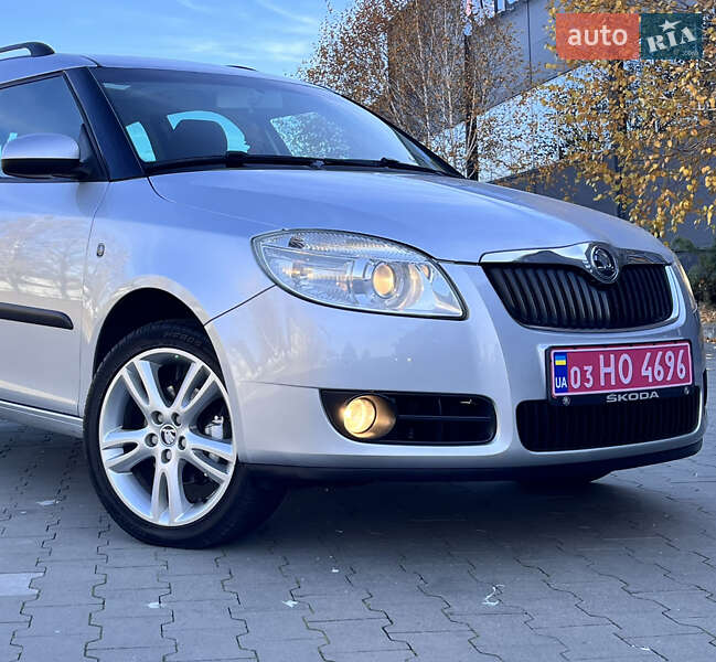 Микровэн Skoda Roomster 2007 в Белой Церкви