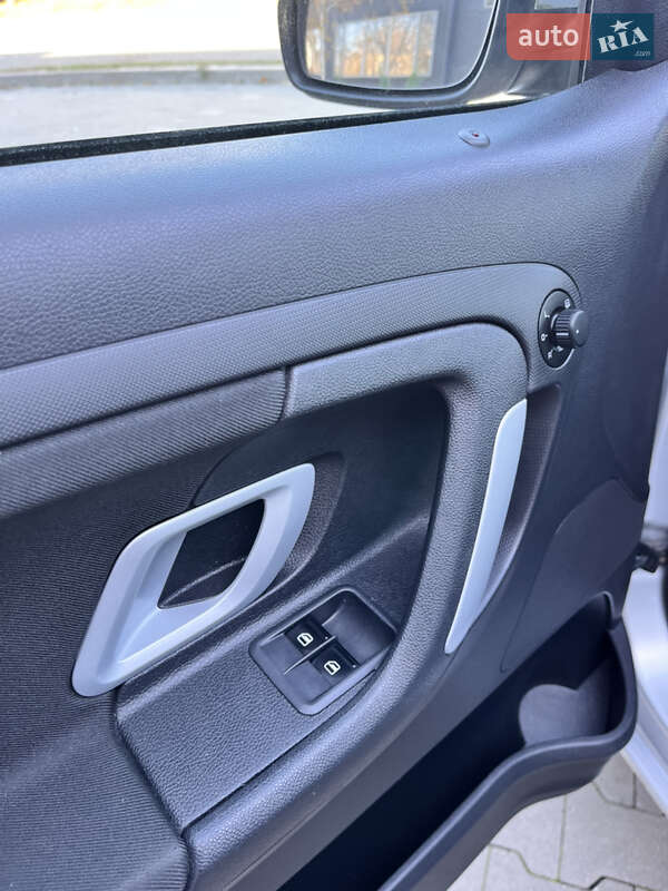 Микровэн Skoda Roomster 2007 в Белой Церкви