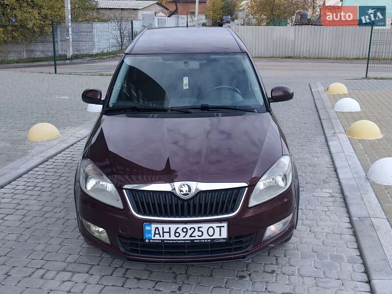 Микровэн Skoda Roomster 2013 в Харькове