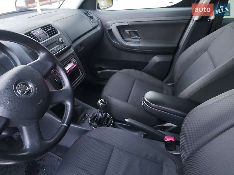 Микровэн Skoda Roomster 2013 в Харькове