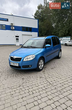 Микровэн Skoda Roomster 2009 в Львове