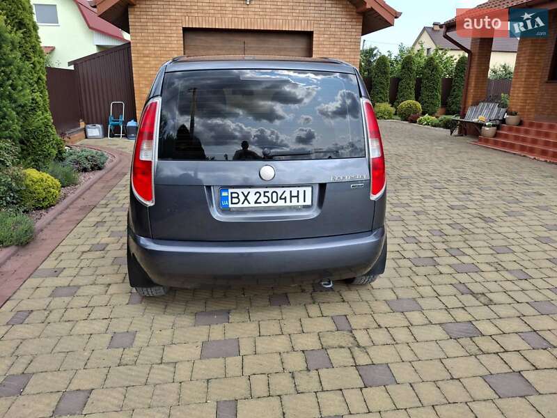 Микровэн Skoda Roomster 2007 в Городке