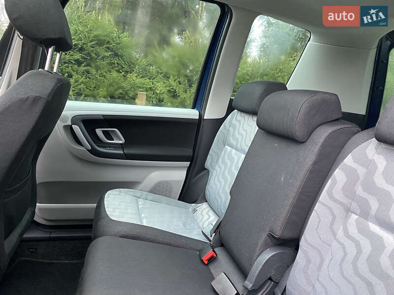 Микровэн Skoda Roomster 2008 в Вознесенске