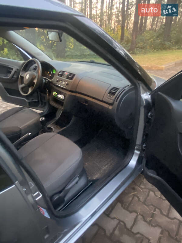Микровэн Skoda Roomster 2013 в Новояворовске фото 16 Микровэн Skoda Roomster 2013 в Новояворовске