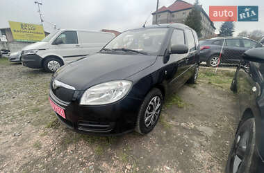Микровэн Skoda Roomster 2009 в Луцке