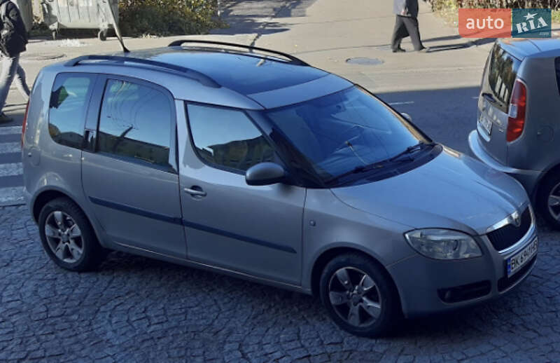 Микровэн Skoda Roomster 2008 в Ровно фото 6 Микровэн Skoda Roomster 2008 в Ровно