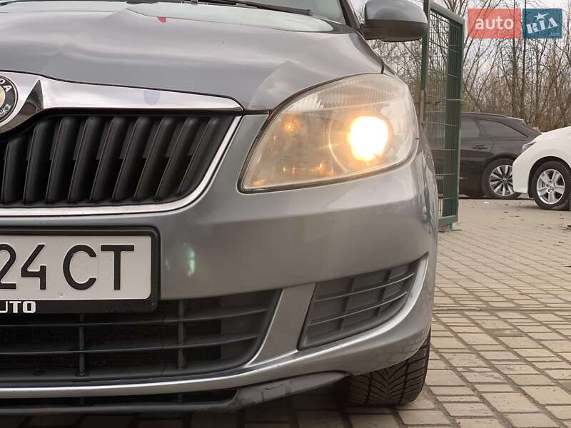 Мікровен Skoda Roomster 2011 в Бердичеві фото 7 Мікровен Skoda Roomster 2011 в Бердичеві