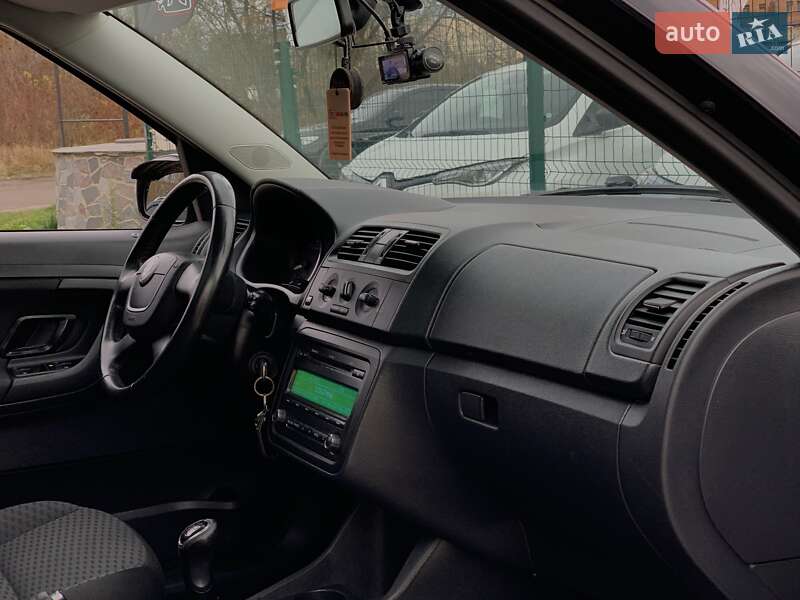 Мікровен Skoda Roomster 2011 в Бердичеві фото 33 Мікровен Skoda Roomster 2011 в Бердичеві