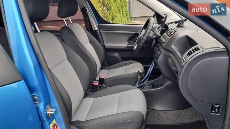 Микровэн Skoda Roomster 2009 в Луцке фото 28 Микровэн Skoda Roomster 2009 в Луцке