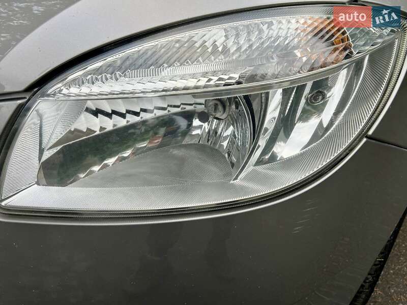 Микровэн Skoda Roomster 2008 в Умани фото 18 Микровэн Skoda Roomster 2008 в Умани