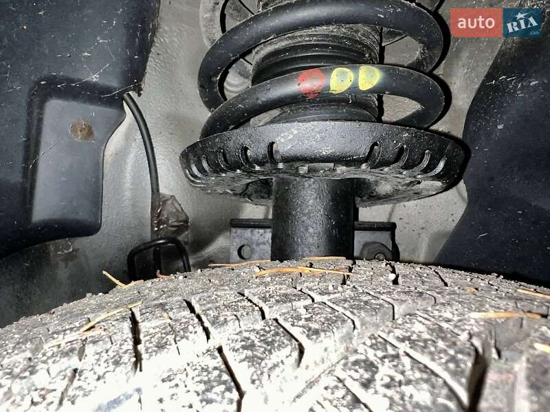 Микровэн Skoda Roomster 2008 в Умани фото 32 Микровэн Skoda Roomster 2008 в Умани