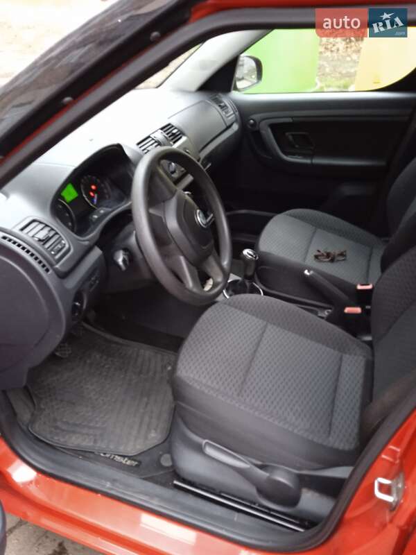 Микровэн Skoda Roomster 2011 в Киеве фото 6 Микровэн Skoda Roomster 2011 в Киеве