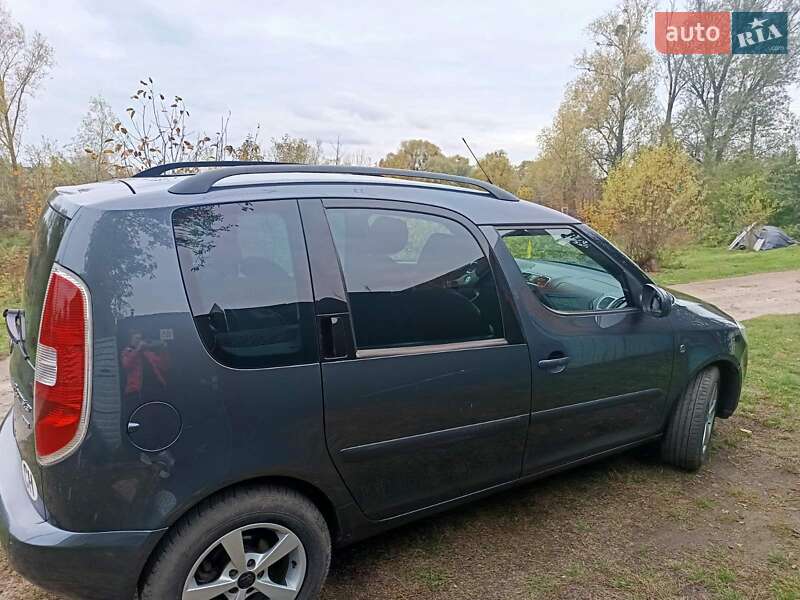 Микровэн Skoda Roomster 2008 в Лебедине