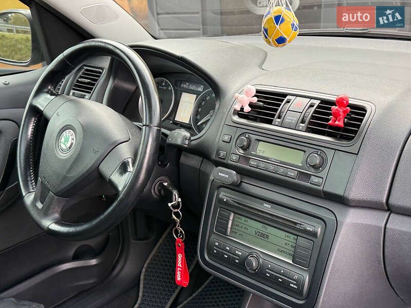 Мікровен Skoda Roomster 2006 в Стрию