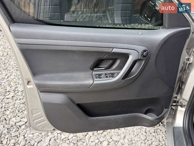 Мікровен Skoda Roomster 2006 в Стрию