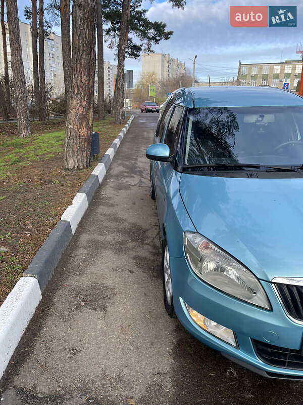 Микровэн Skoda Roomster 2013 в Житомире