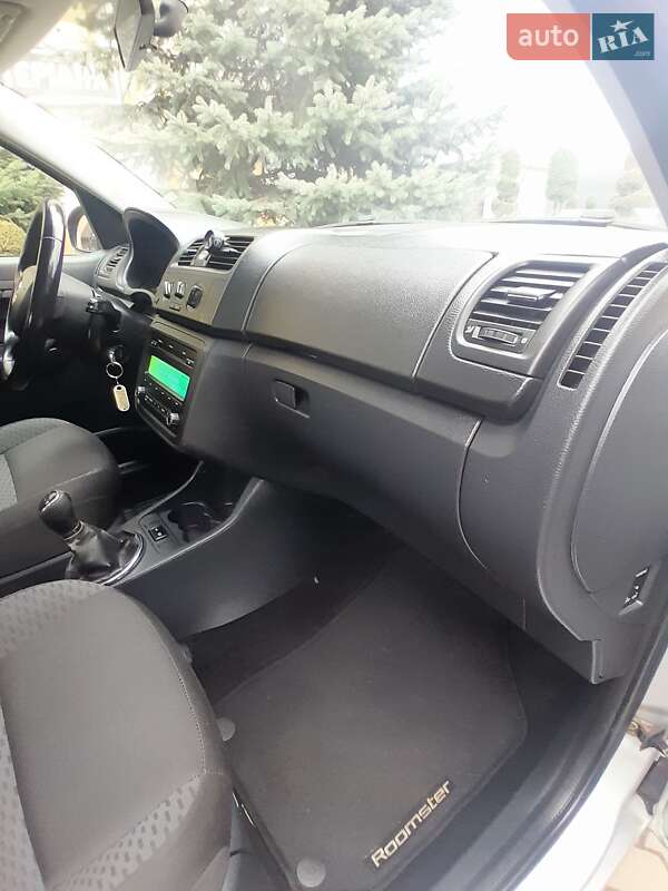 Мікровен Skoda Roomster 2013 в Івано-Франківську фото 19 Мікровен Skoda Roomster 2013 в Івано-Франківську