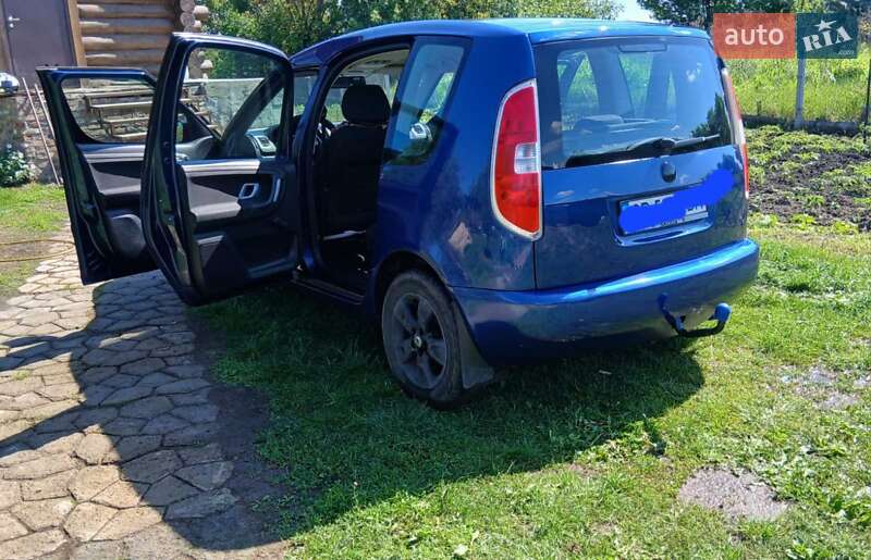 Микровэн Skoda Roomster 2008 в Чернигове