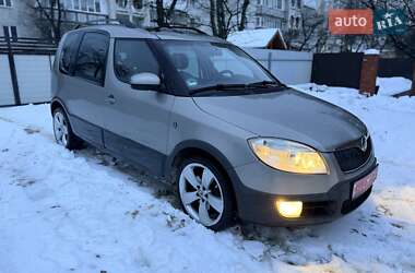 Микровэн Skoda Roomster 2009 в Бердичеве