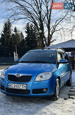 Мікровен Skoda Roomster 2009 в Львові