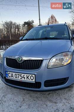 Микровэн Skoda Roomster 2007 в Черкассах