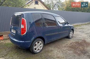 Микровэн Skoda Roomster 2009 в Нововолынске