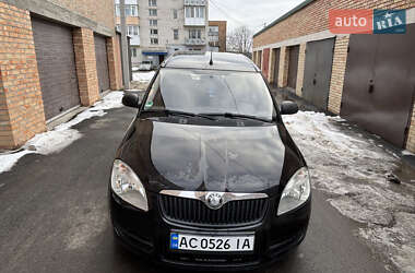Микровэн Skoda Roomster 2009 в Корсуне-Шевченковском