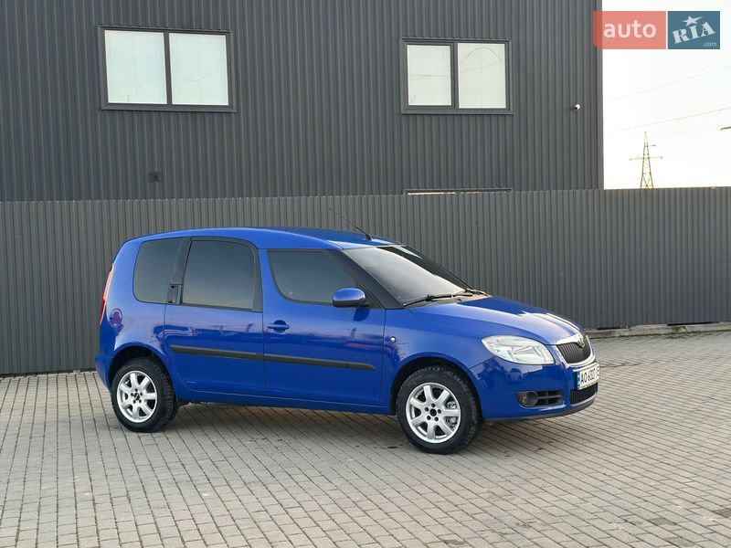 Микровэн Skoda Roomster 2006 в Ужгороде