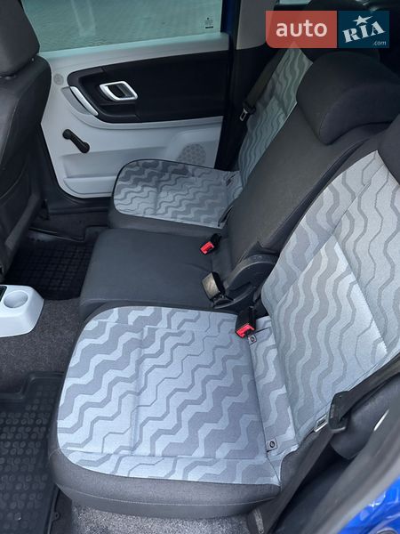 Микровэн Skoda Roomster 2006 в Ужгороде