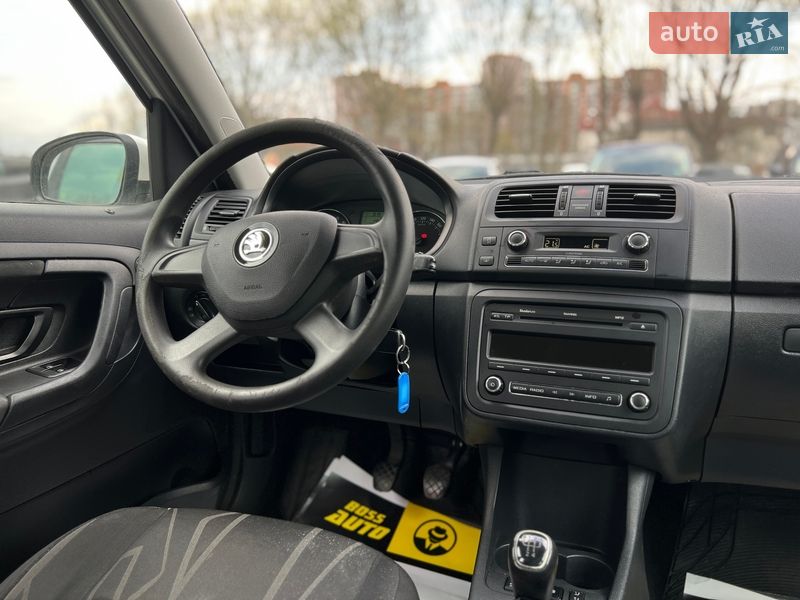 Микровэн Skoda Roomster 2013 в Львове