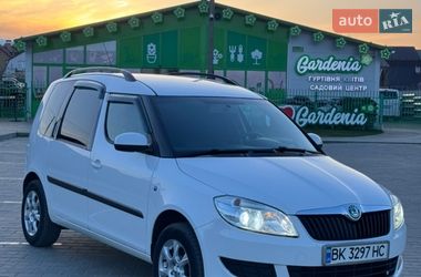 Микровэн Skoda Roomster 2010 в Вараше
