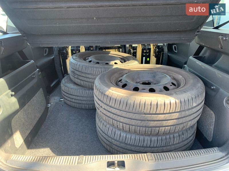 Микровэн Skoda Roomster 2008 в Киеве