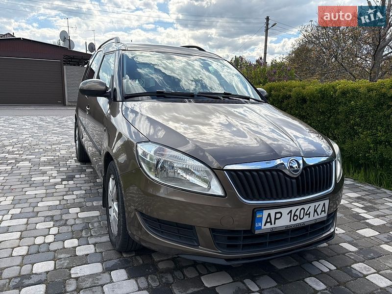 Skoda Roomster 2013