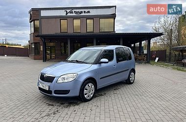 Микровэн Skoda Roomster 2008 в Ровно
