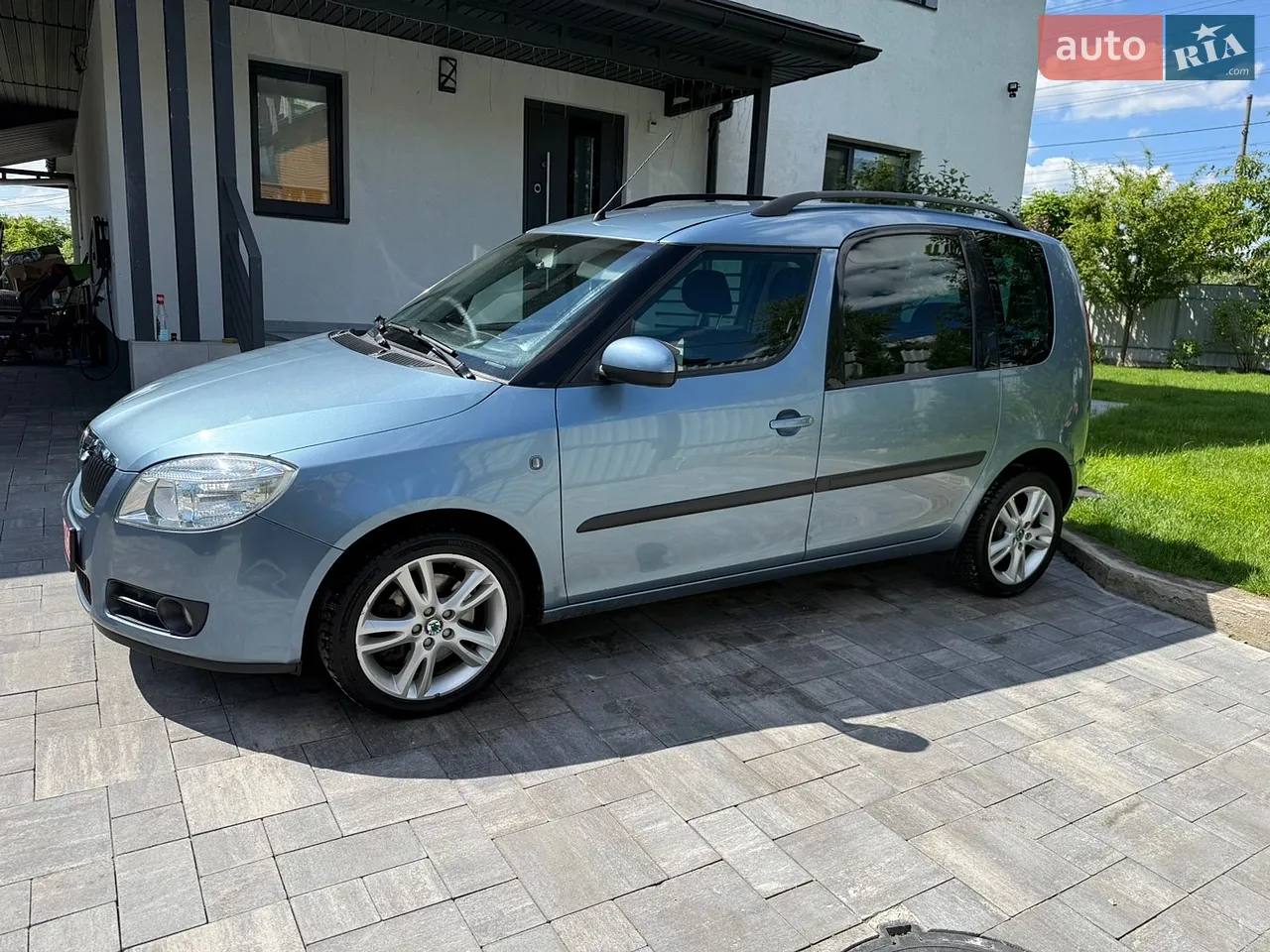 2011 Skoda Fabia - мініатюра 23