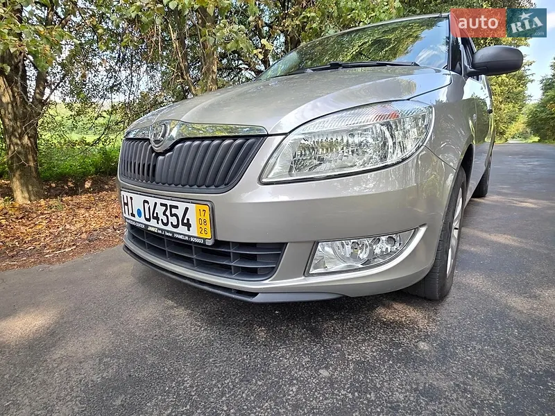 Skoda Roomster 2013