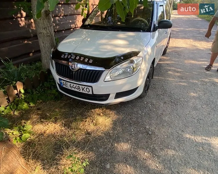Skoda Roomster 2014