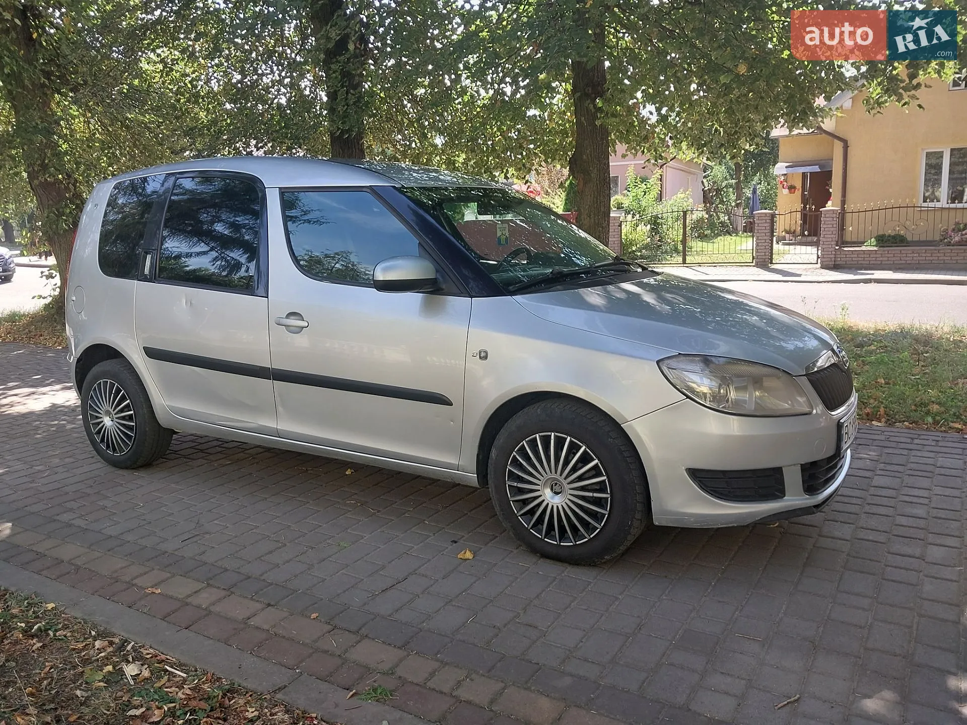 2010 Skoda Roomster - мініатюра 2