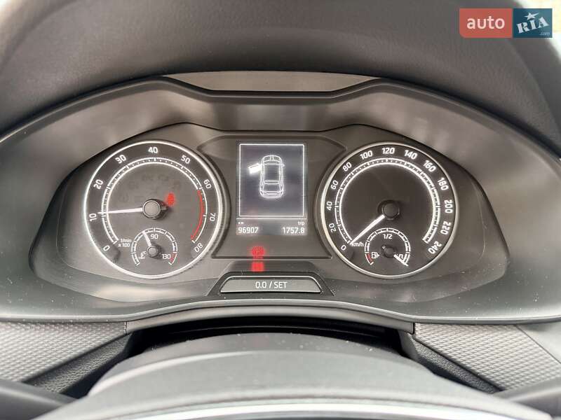 Хэтчбек Skoda Scala 2023 в Киеве