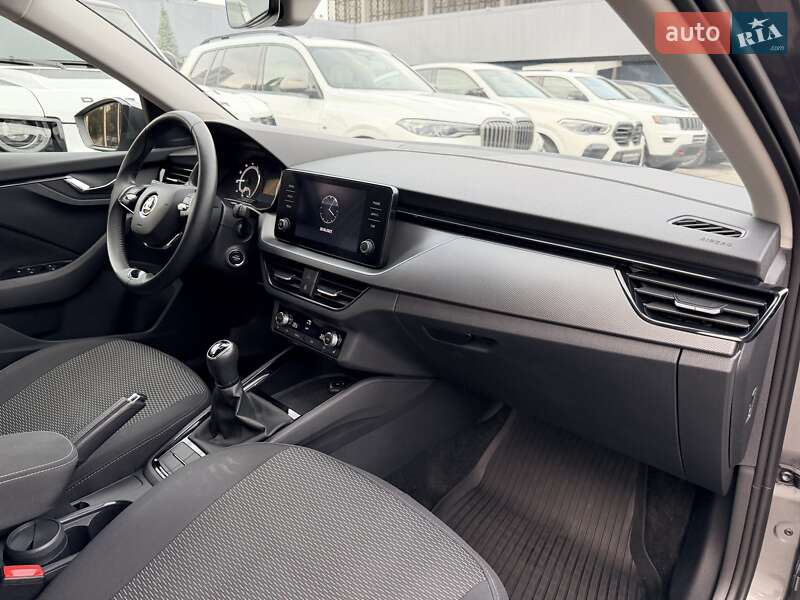 Хэтчбек Skoda Scala 2023 в Киеве