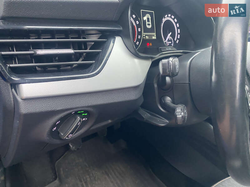 Хэтчбек Skoda Scala 2020 в Киеве