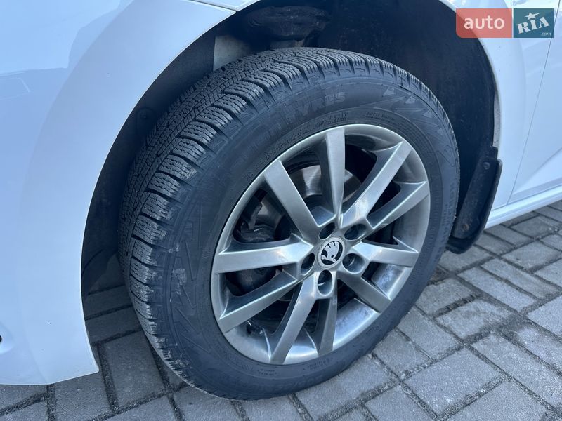 Хэтчбек Skoda Scala 2020 в Киеве