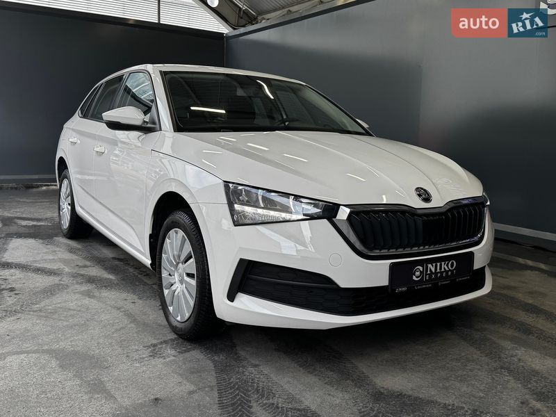 Хетчбек Skoda Scala 2021 в Києві