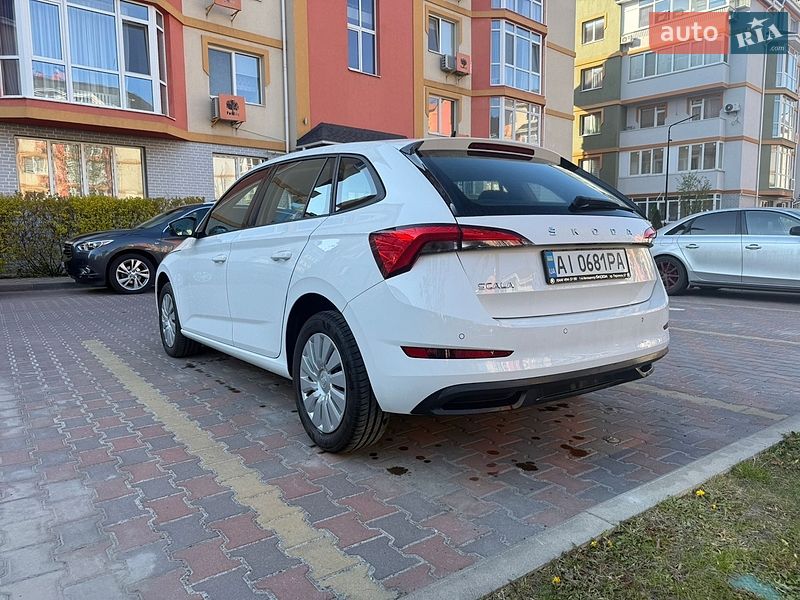 Хэтчбек Skoda Scala 2023 в Киеве
