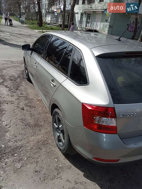 Хэтчбек Skoda Spaceback 2015 в Одессе