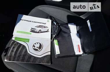 Хэтчбек Skoda Spaceback 2015 в 