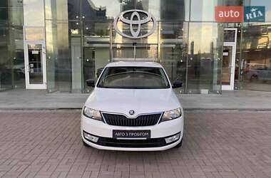 Хэтчбек Skoda Spaceback 2017 в Киеве