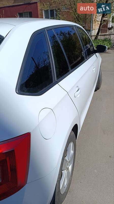 Хэтчбек Skoda Spaceback 2016 в Хмельницком