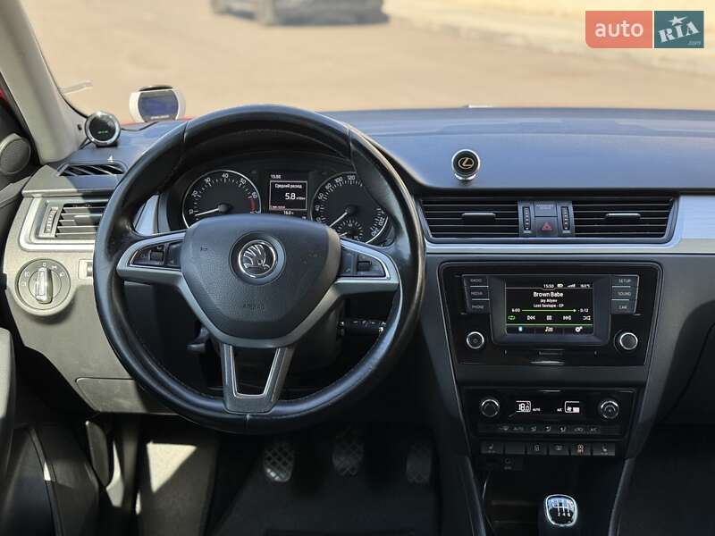 Хэтчбек Skoda Spaceback 2015 в Днепре
